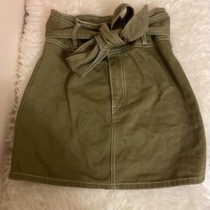 Olive green mini skirt with a belt, size small